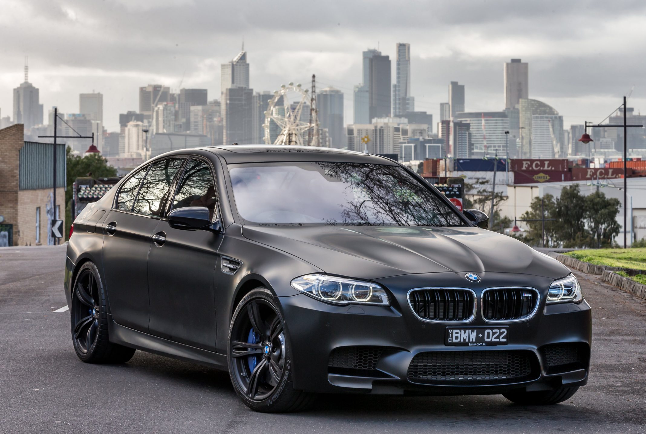 Bmw m5 f10 nighthawk